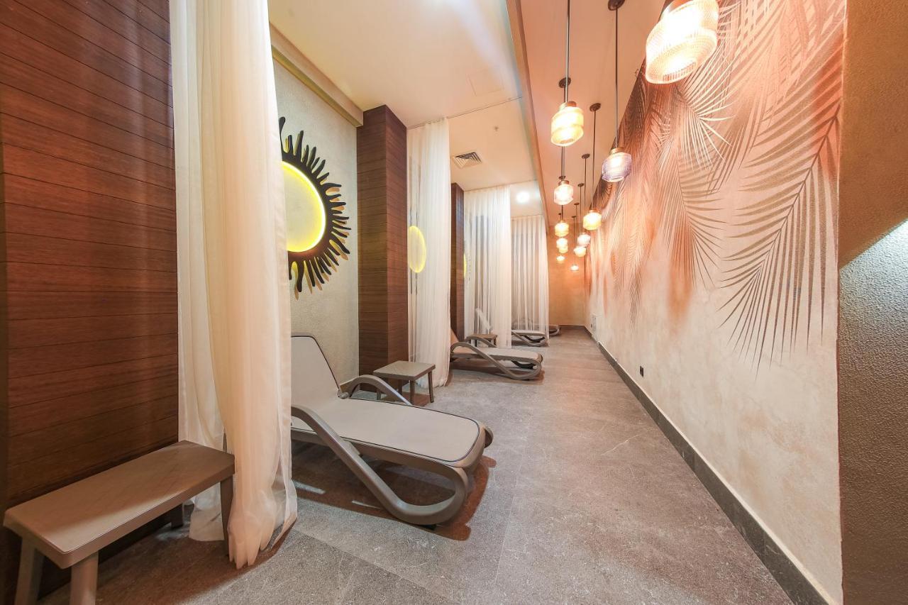 Soliport Hotel & Spa Алакати Екстериор снимка