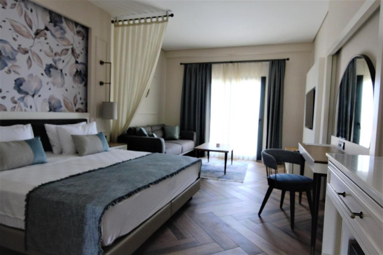 Soliport Hotel & Spa Алакати Екстериор снимка