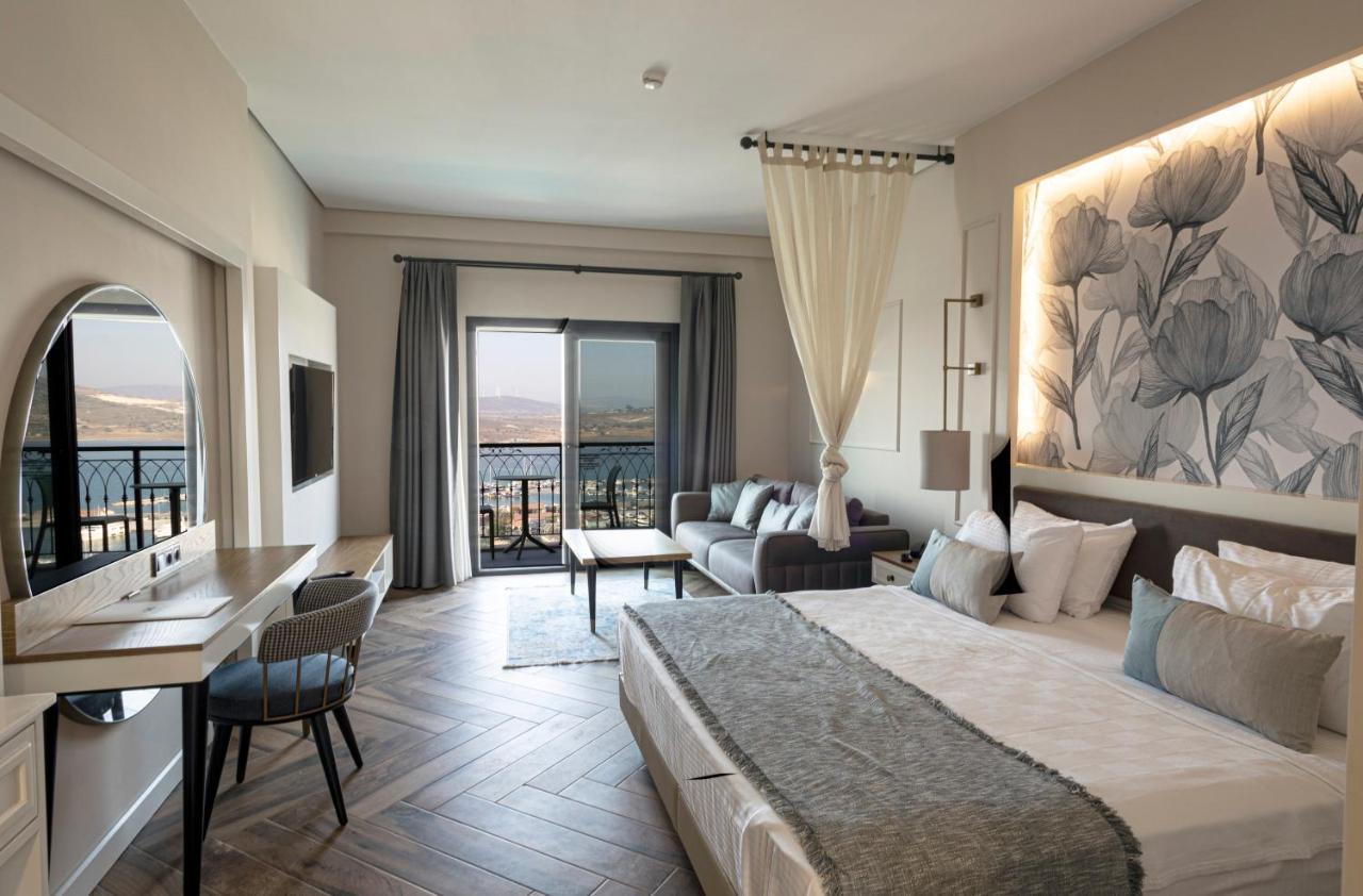 Soliport Hotel & Spa Алакати Екстериор снимка