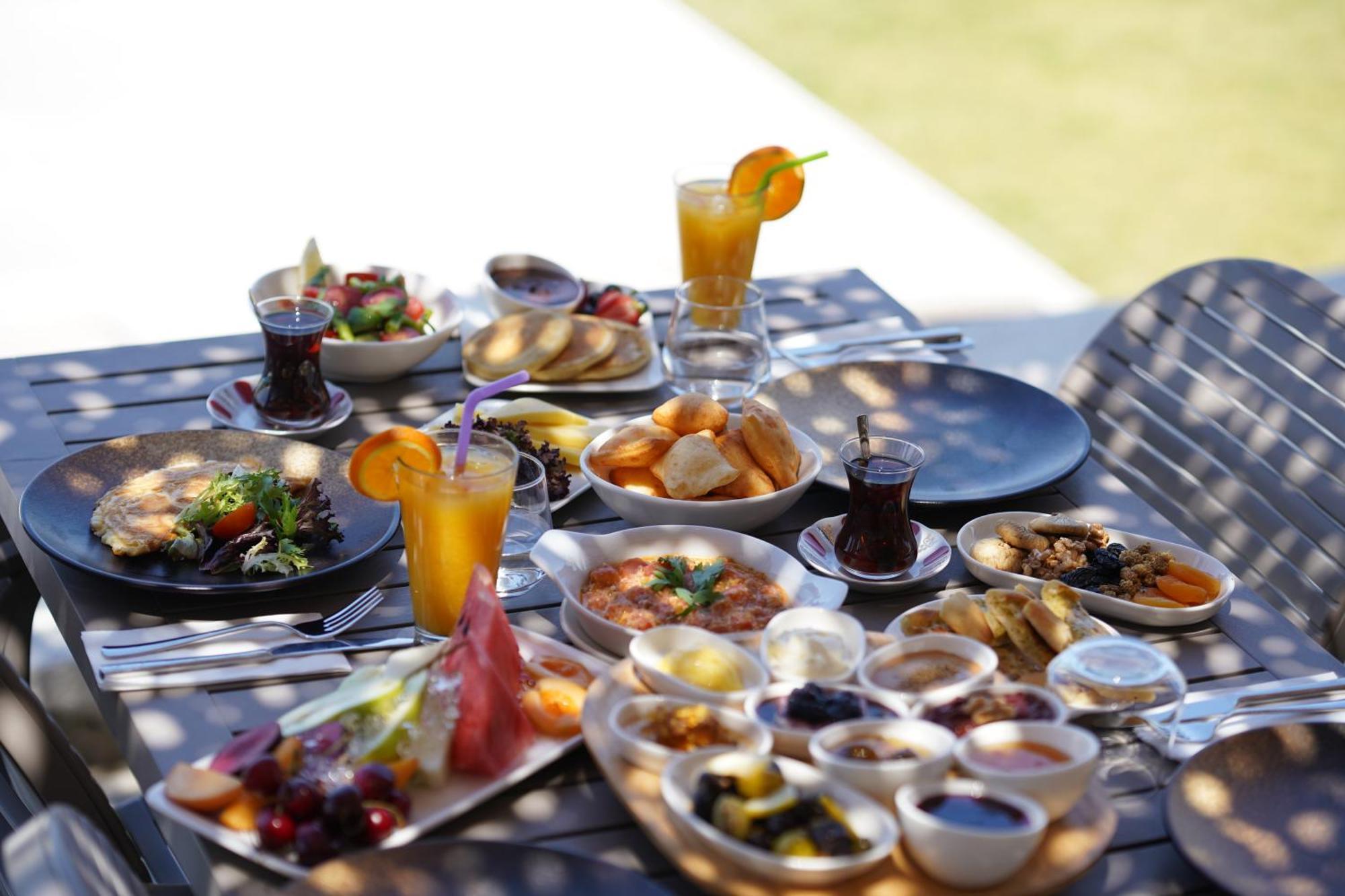 Soliport Hotel & Spa Алакати Екстериор снимка